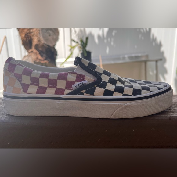 Vans, checkered and colorful - Picture 4 of 7